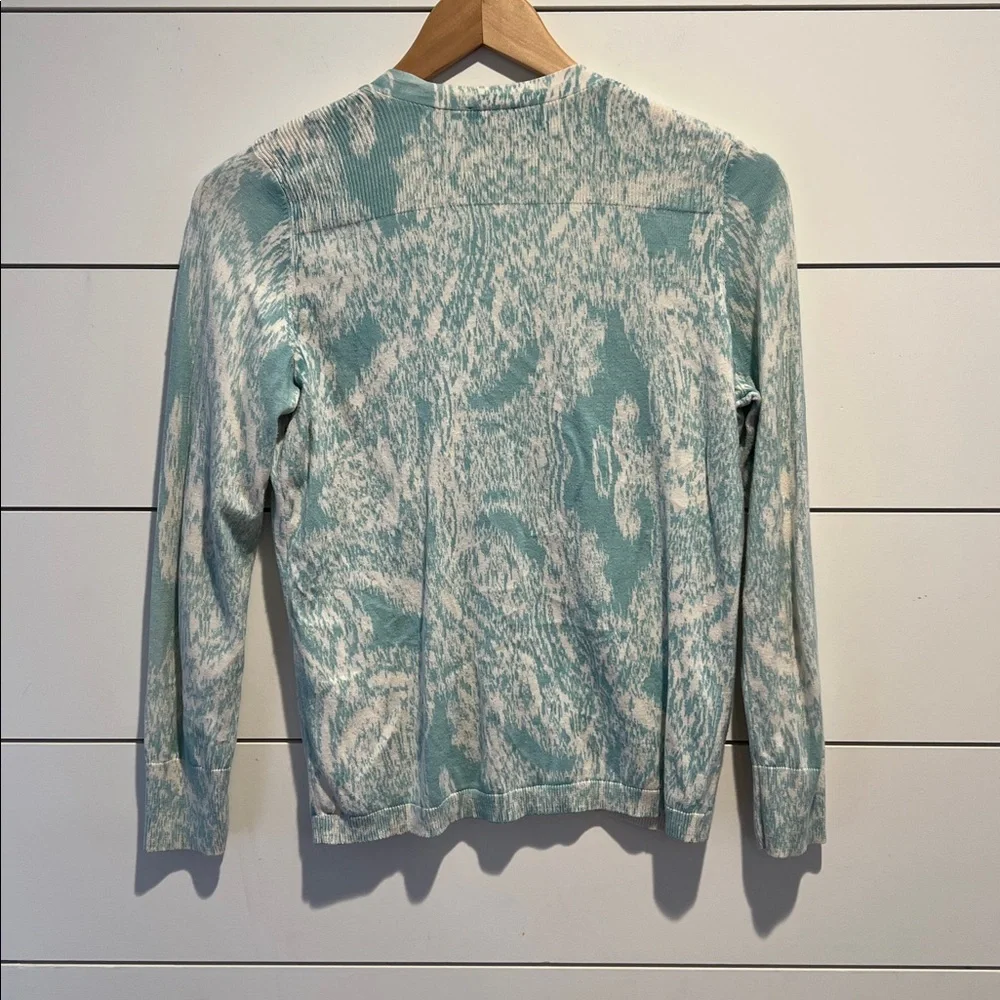 Talbots blue floral lightweight Cardigan Butterflies - Sz. Petite medium - Picture 5 of 6